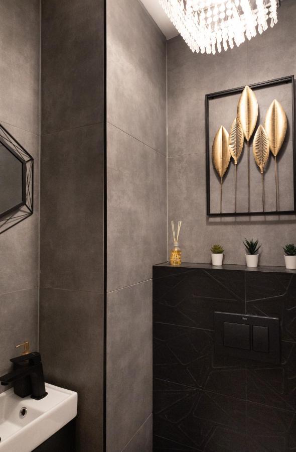 Clicktheflat Conrada Apart Rooms Варшава Екстер'єр фото
